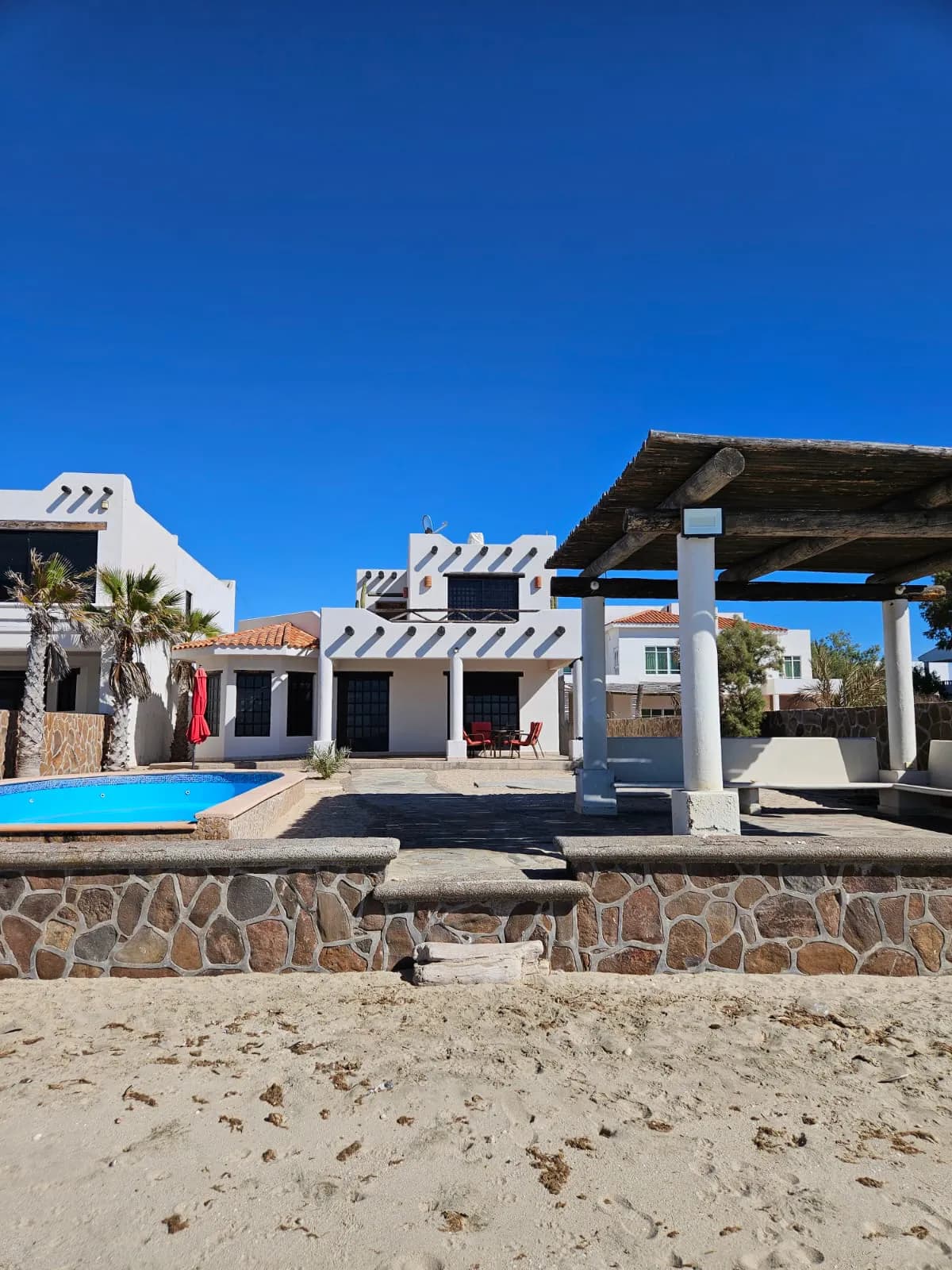 Hermosa Casa en Camahuiroa